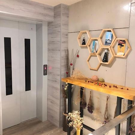 Yy Elleys Home Цзяоси Экстерьер фото