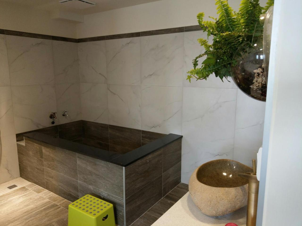 Yy Elleys Home Цзяоси Экстерьер фото